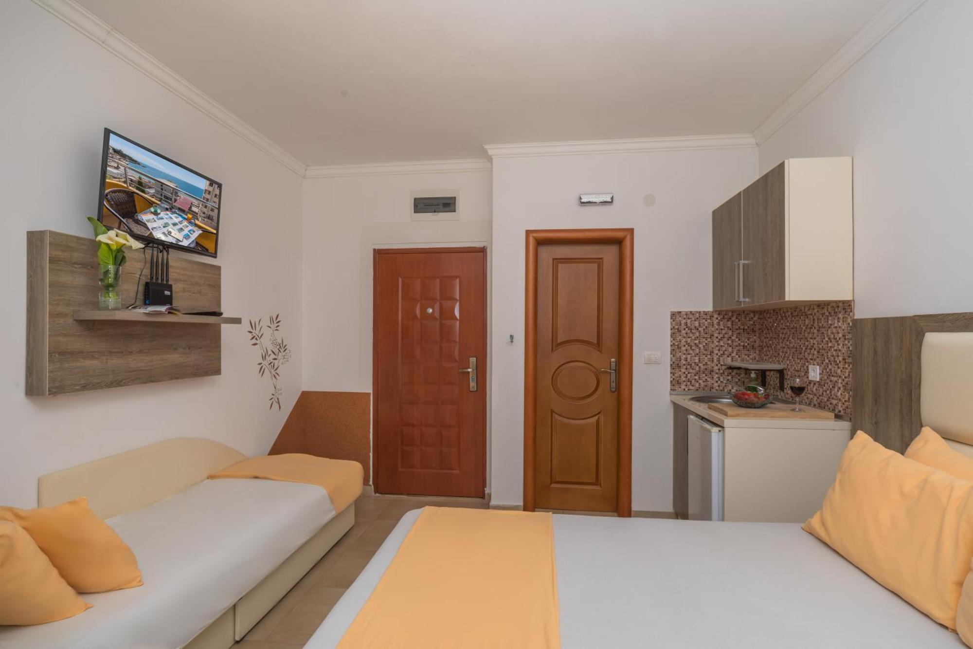 Apartments Dobra Voda Kamer foto