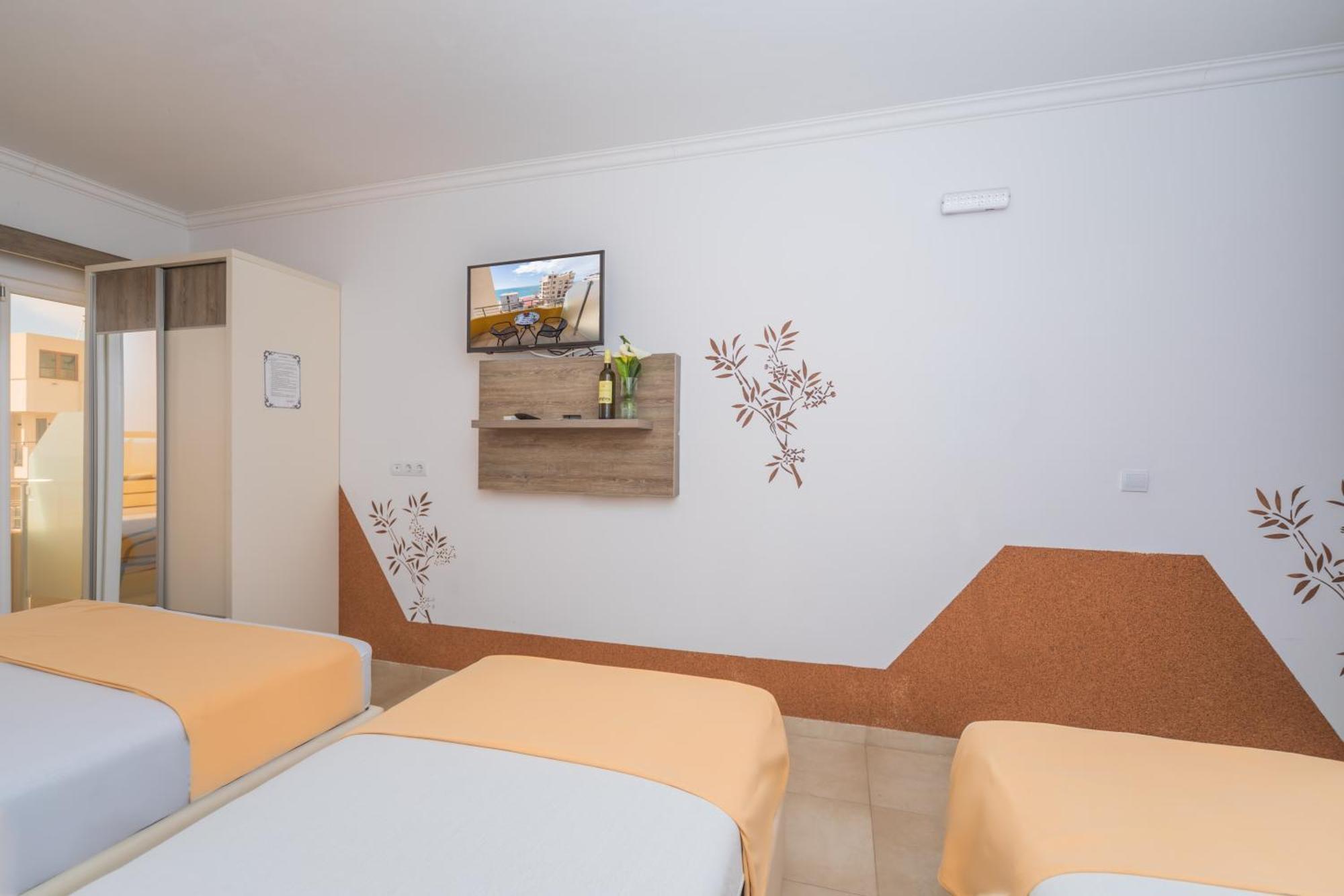 Apartments Dobra Voda Kamer foto