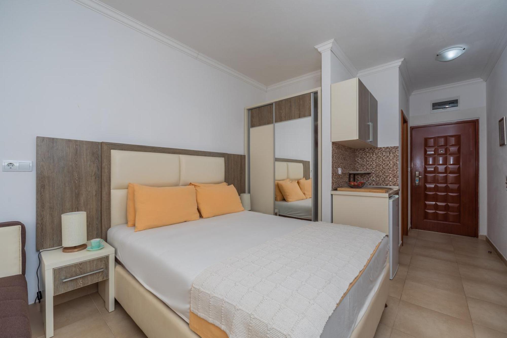 Apartments Dobra Voda Kamer foto
